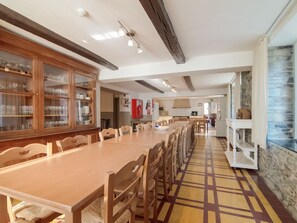 House | Dining