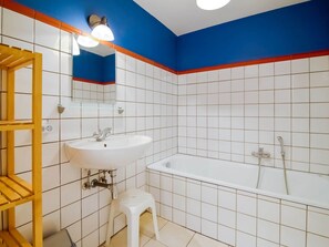 House | Bathroom