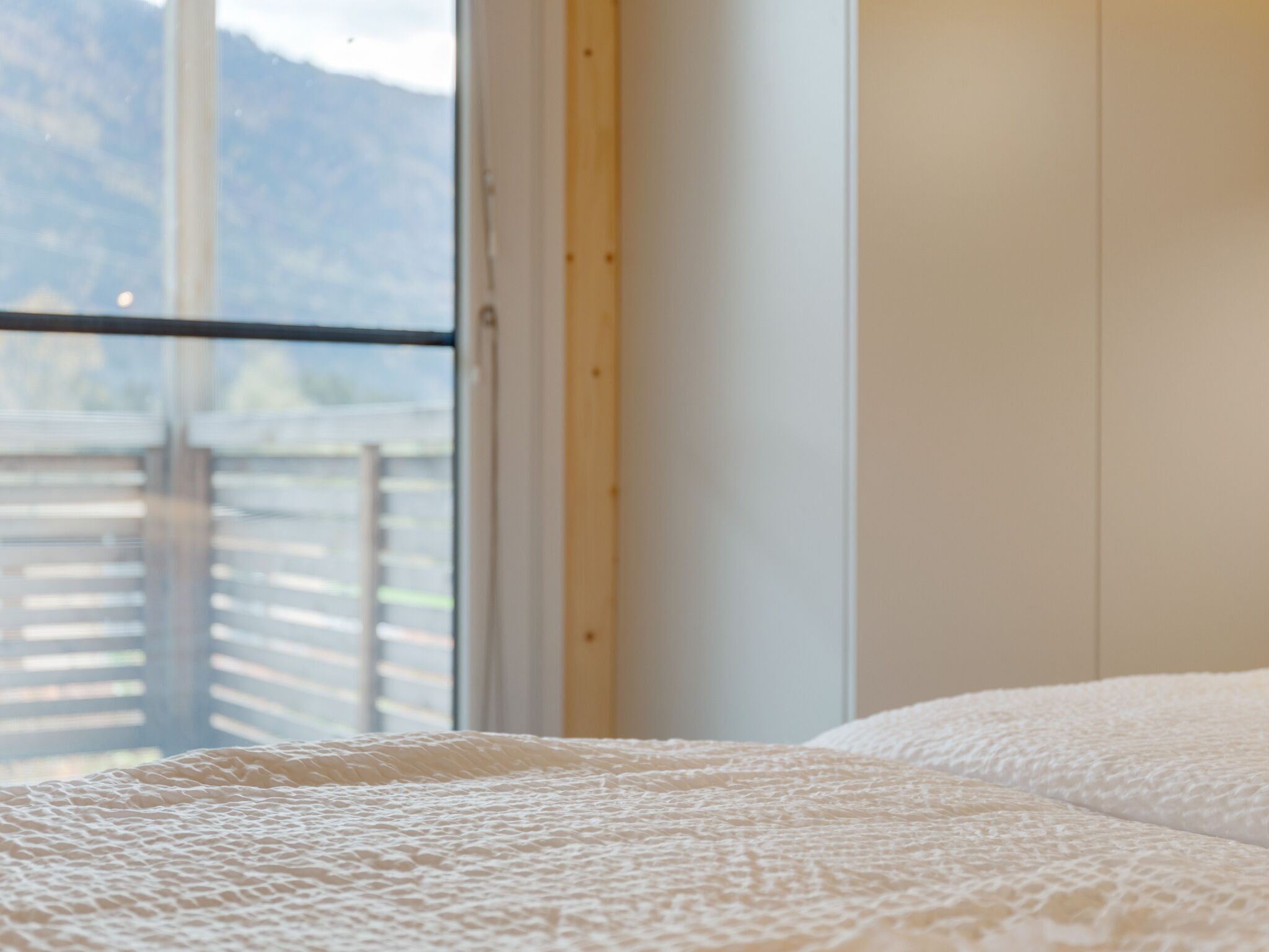2 bedrooms, bed sheets