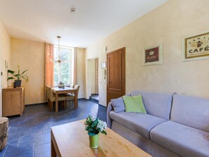 House | Living room - Lovely Apartment in Aywaille near River (Aywaille)