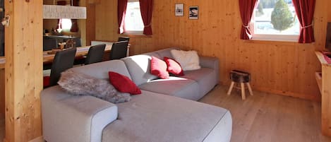 Chalet | Living room