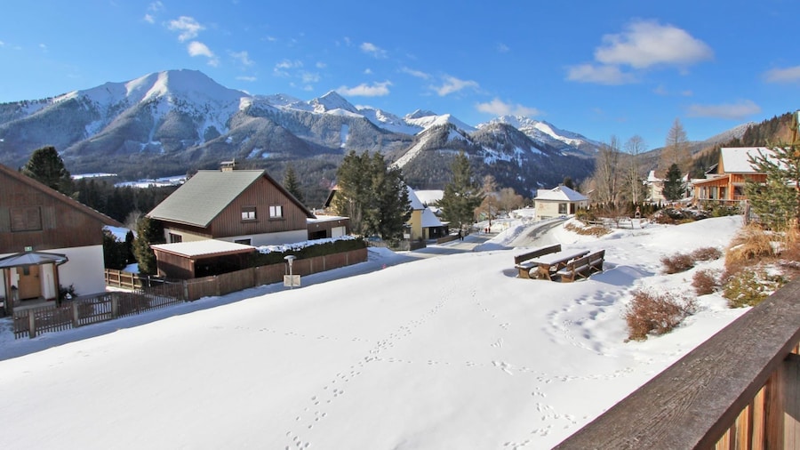 Chalet in Hohentauern Near Ski Lift