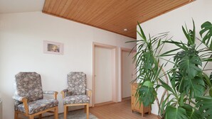 Unclassified image, 4 of 29, button - Relaxing Apartment in Thüringerberg With Balcony (Thuringerberg)