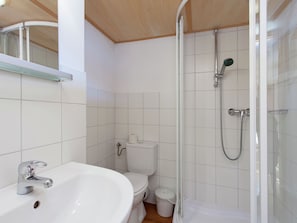 Shower, towels