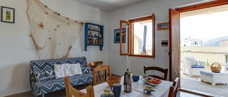 Apartment | Living room