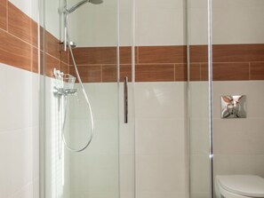 Shower, hair dryer, towels - Premier Apartment in Krajno Pierwsze With Sauna (Górno)