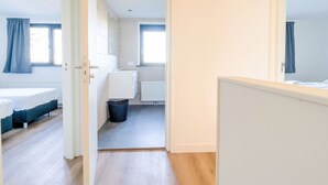 3 bedrooms, individually furnished