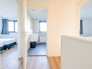 3 bedrooms, individually furnished