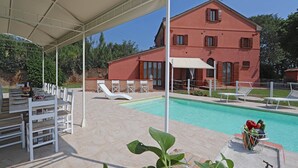 Unclassified image, 3 of 31, button - Villa with Private Swimming Pool & Panoramic Views near Adriatic Coast (San Costanzo)