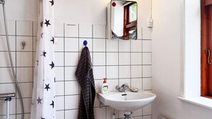Bathroom - 5 Person Holiday Home in Eskebjerg (Eskebjerg)