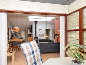 House | Dining