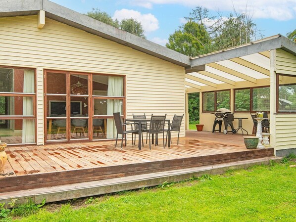 House | Property amenity