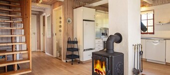 6 Person Holiday Home in Thyholm
