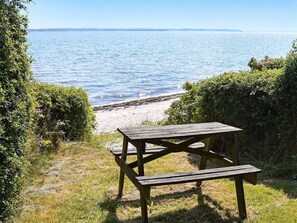 House | Exterior - 6 Person Holiday Home in Thyholm (Thyholm)