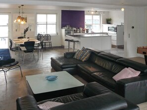 Living area - 10 Person Holiday Home in Aalestrup (Aalestrup)