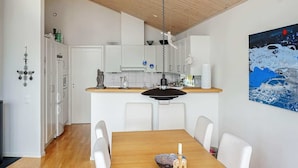 Dining - 6 Person Holiday Home in Strömstad (Stromstad)