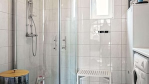 Shower - 6 Person Holiday Home in Strömstad (Stromstad)