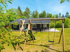 House | Children's area - Holiday Home in Silkeborg (Silkeborg)