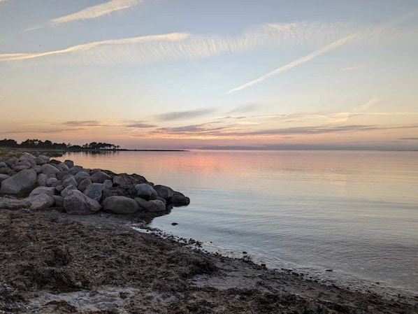 House | Water view - 6 Person Holiday Home in Gorlev (Gørlev)