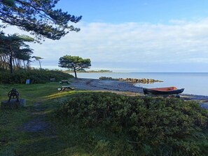 House | Water view