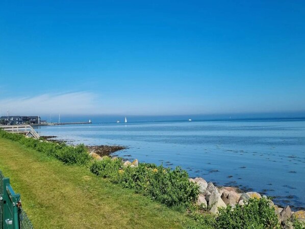 House | Water view - Holiday Home in Bogense (Bogense)