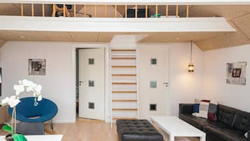 ุงูู
ูุดุฃุฉ ู
ู ุงูุฏุงุฎู