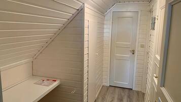 2 bedrooms, individually furnished