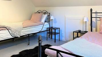2 bedrooms, individually furnished, bed sheets