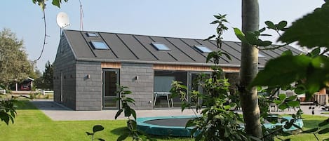 House | Exterior