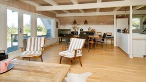House | Dining - Holiday Home in HÃ¸jby (Hojby)