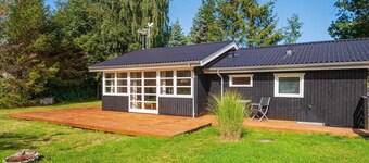 6 Person Holiday Home in Grenaa