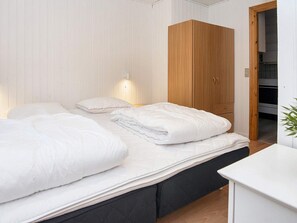 3 bedrooms