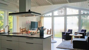 Dining - Holiday Home in Ljung (Ljung)