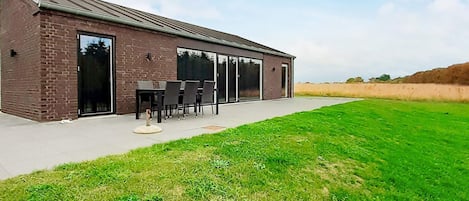 House | Exterior