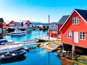 House | Exterior - 7 Person Holiday Home in Bud (Hustadvika)