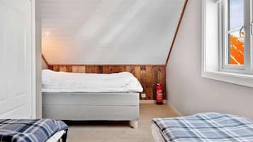 House | 2 bedrooms, individually furnished