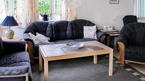 Living area - Holiday Home in Dannemare (Dannemare)