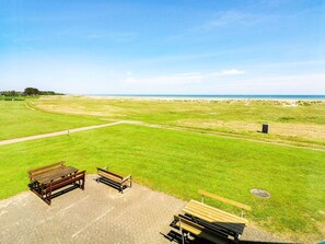 Apartment | Water view - 6 Person Holiday Home in Hadsund (Hadsund)