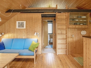 House | Living area - 4 Person Holiday Home in Martofte (Martofte)