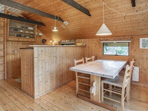 House | Dining