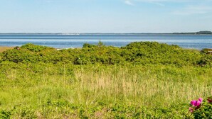 House | Water view - 6 Person Holiday Home in Hojslev (Hojslev)