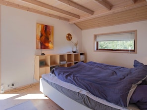 3 bedrooms