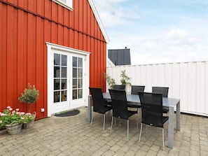 Balcony - Modern Holiday Home in Blokhus Jutland With Indoor Whirlpool (Blokhus)