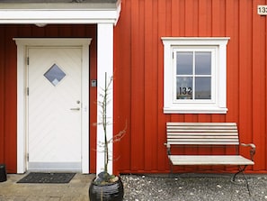 Exterior - Modern Holiday Home in Blokhus Jutland With Indoor Whirlpool (Blokhus)