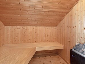 House | Sauna - Holiday Home in GrÃ¶mmitz (Groemitz)