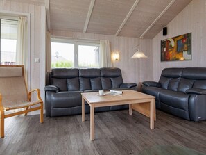 Unclassified image, 4 of 32, button - Holiday Home in GrÃ¶mmitz (Groemitz)