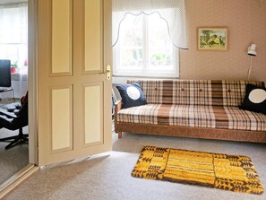 2 bedrooms, individually furnished