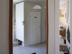 3 bedrooms, individually furnished, bed sheets