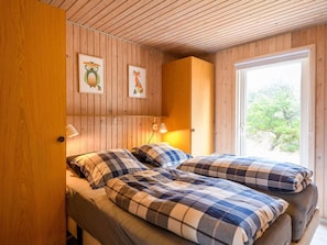 3 bedrooms