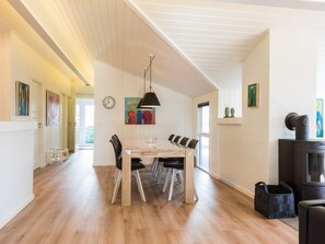 Dining - 8 Person Holiday Home on a Holiday Park in Henne (Henne)
